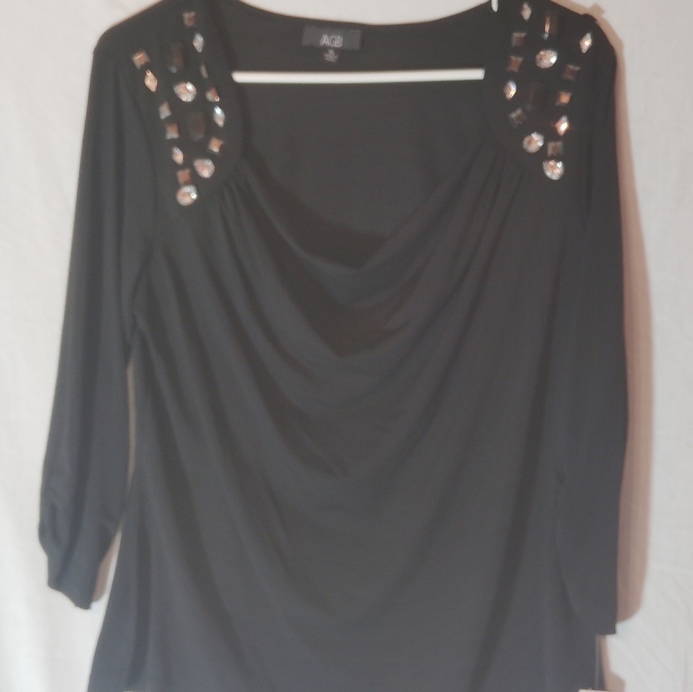 abg back scoop neck blouse